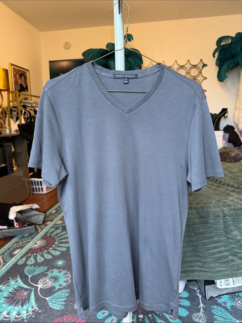 Robert Barakett Men's V-Neck Short Sleeve Shirt - Slate Gray